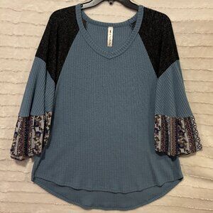 Vanilla Bay Waffle Knit Shirt, Blouse, Medium, Women’s Boutique Clothing, Blue